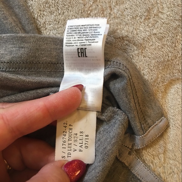 Banana Republic gray mens polo shirt Size L - Picture 8 of 9